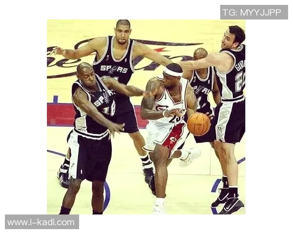 重磅专题：杭州篮球队如何通过包夹战术实现战术革新与团队协作提升