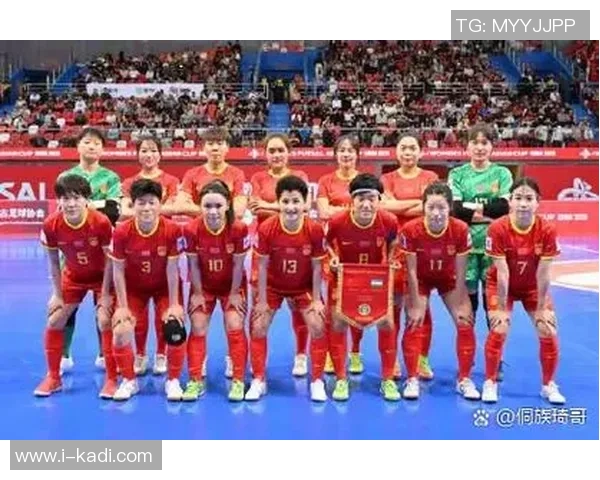 成都足球队的比赛经验揭秘：从战术到团队协作的深度分析